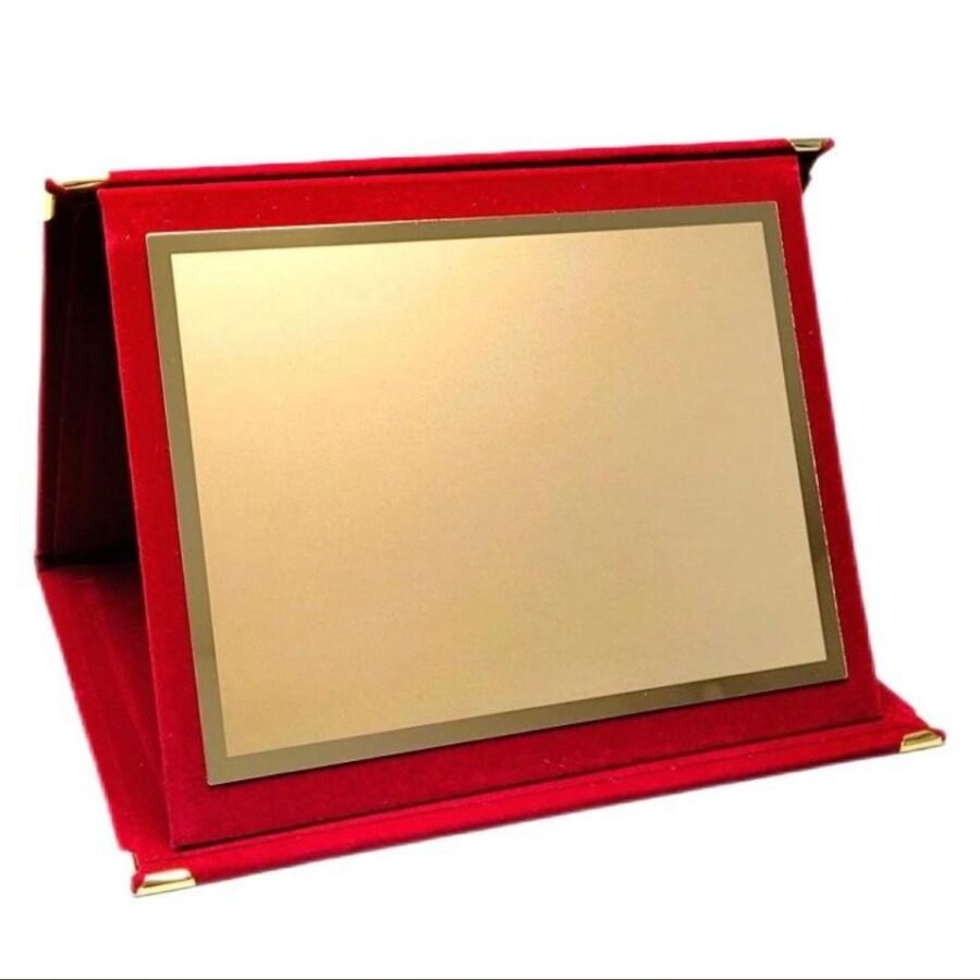 Trophée métal avec boîte de daim – Prestige & élégance