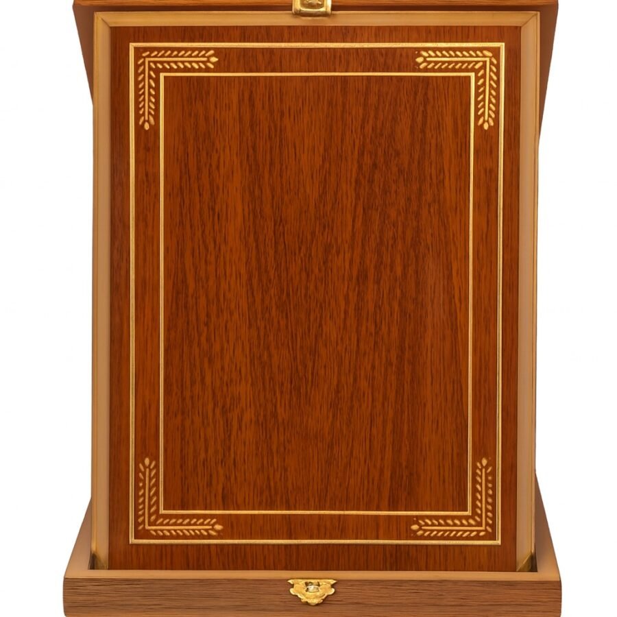 Trophée Prestige en Bois avec Cadre Doré